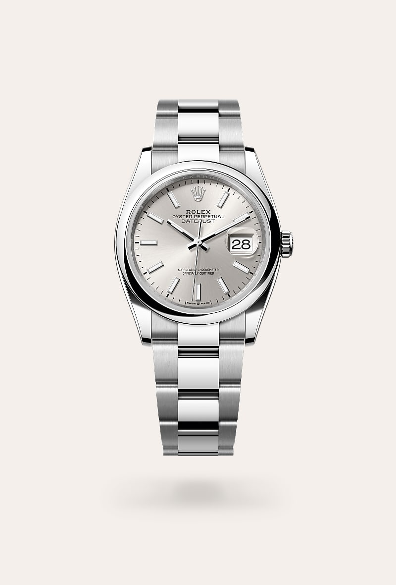 Rolex Datejust 36 in Oystersteel with a silver dial, domed bezel, and Oyster bracelet.