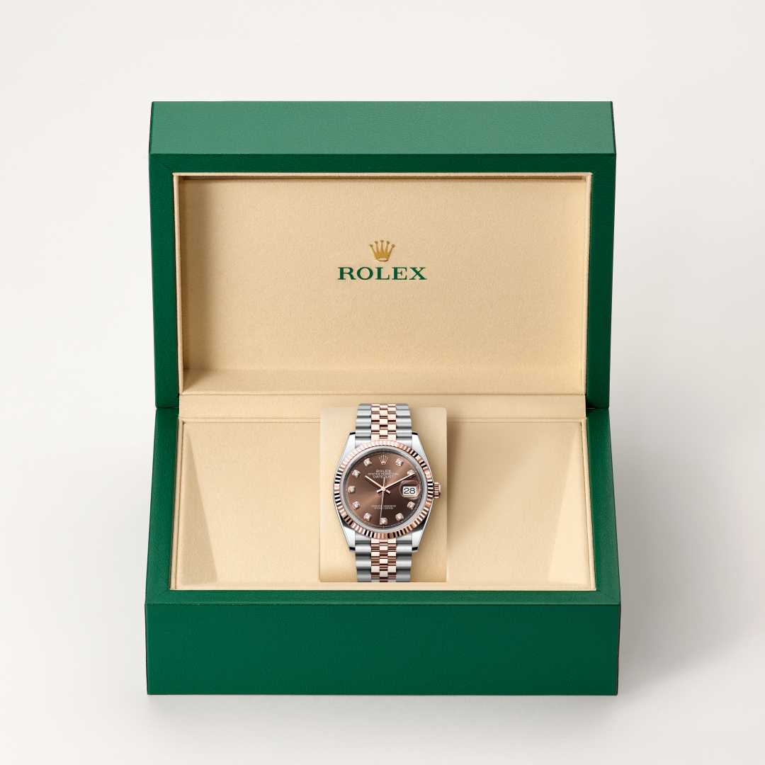 Rolex Datejust 36 in Everose Rolesor with a chocolate set with diamonds dial, fluted bezel, and Jubilee bracelet.