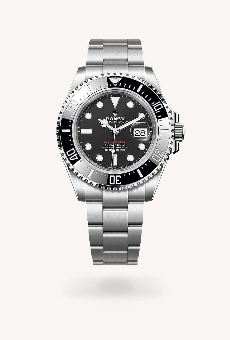 Rolex Sea-Dweller in Oystersteel with a intense black dial, unidirectional rotatable 60-minute graduated, scratch-resistant cerachrom insert in black ceramic, numerals and graduations coated in platinum bezel, and Oyster bracelet.