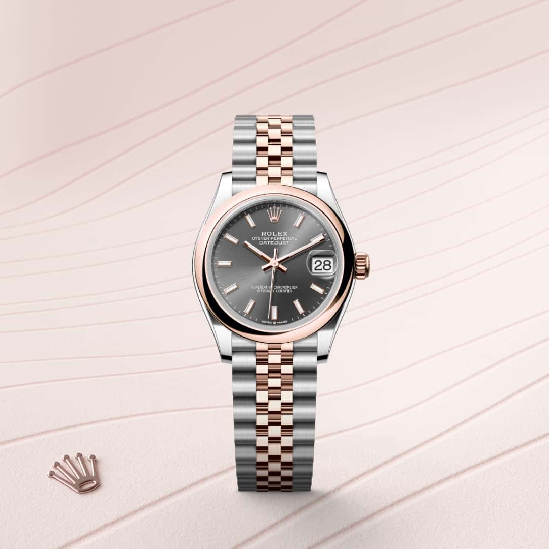 Rolex Datejust 31 in Everose Rolesor with a slate dial, domed bezel, and Jubilee bracelet.