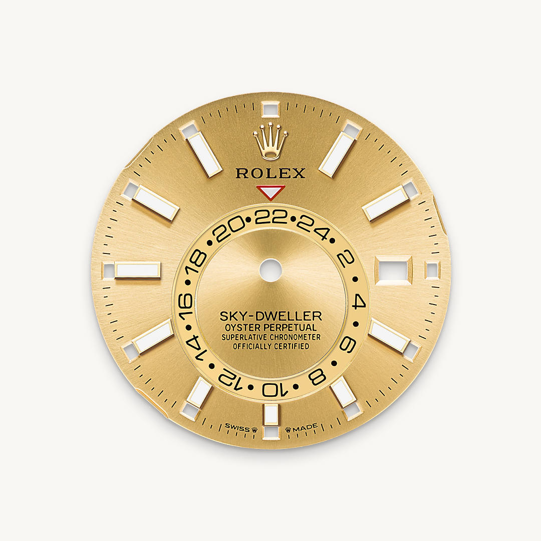Champagne-colour dial