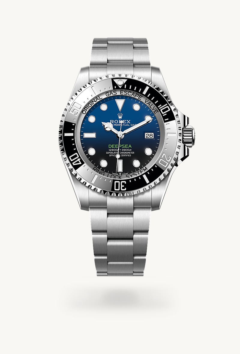 Rolex Rolex Deepsea in Oystersteel with a d-blue dial, unidirectional rotatable 60-minute graduated, scratch-resistant cerachrom insert in black ceramic, numerals and graduations coated in platinum bezel, and Oyster bracelet.